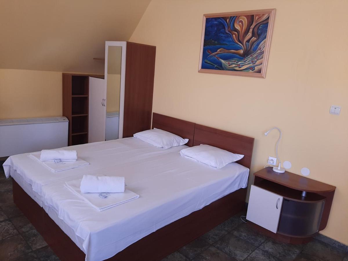Guest House Diel Veliko Turnovo Bagian luar foto