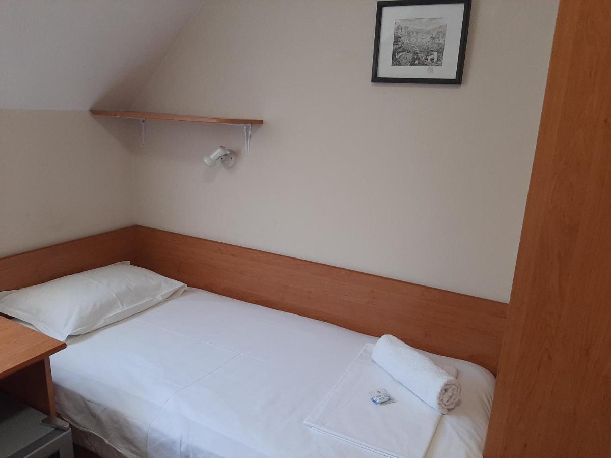 Guest House Diel Veliko Turnovo Bagian luar foto